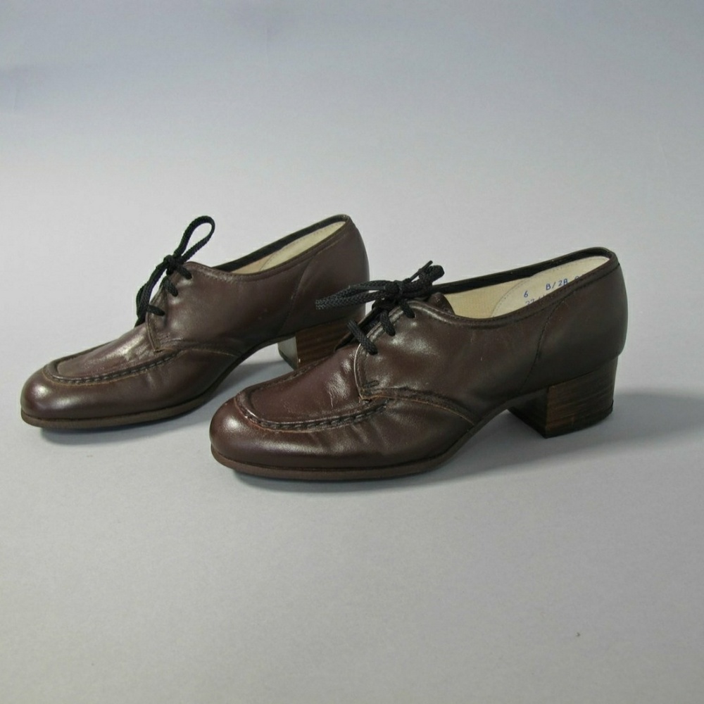 1960s Dark Brown Lace up Oxfords